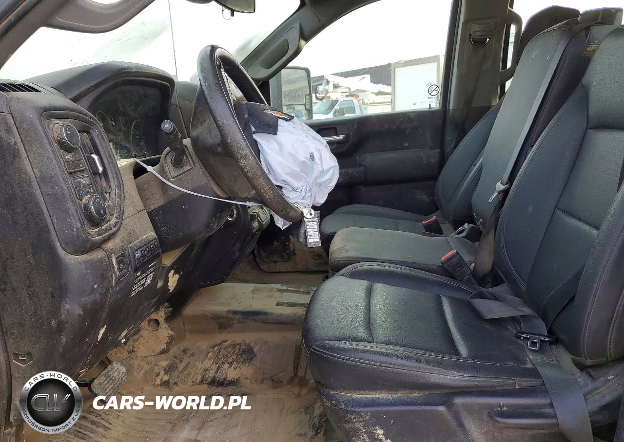 2024 Chevrolet Silverado VIN:1GB4YLEY7RF236623 - 7