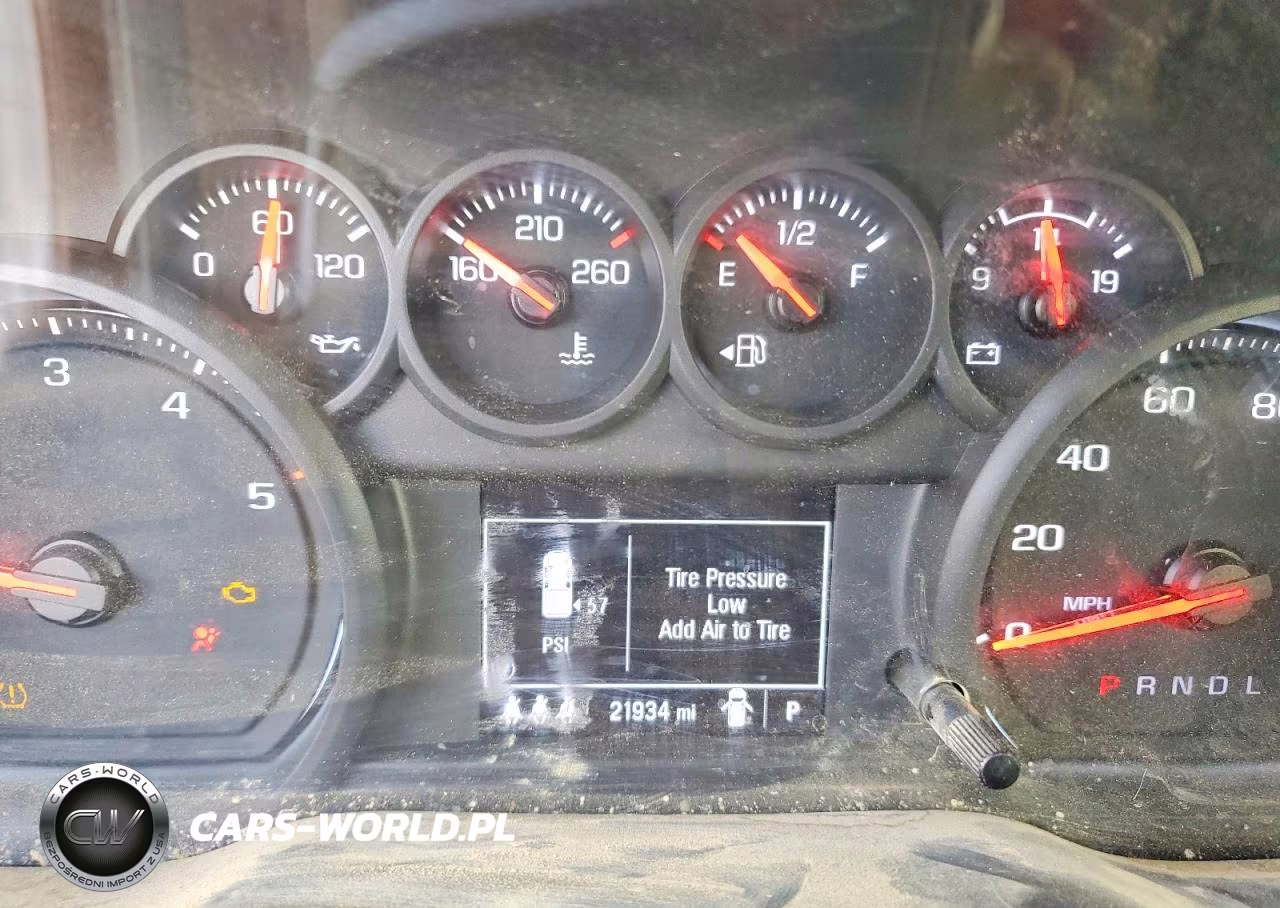 2024 Chevrolet Silverado VIN:1GB4YLEY7RF236623 - 9