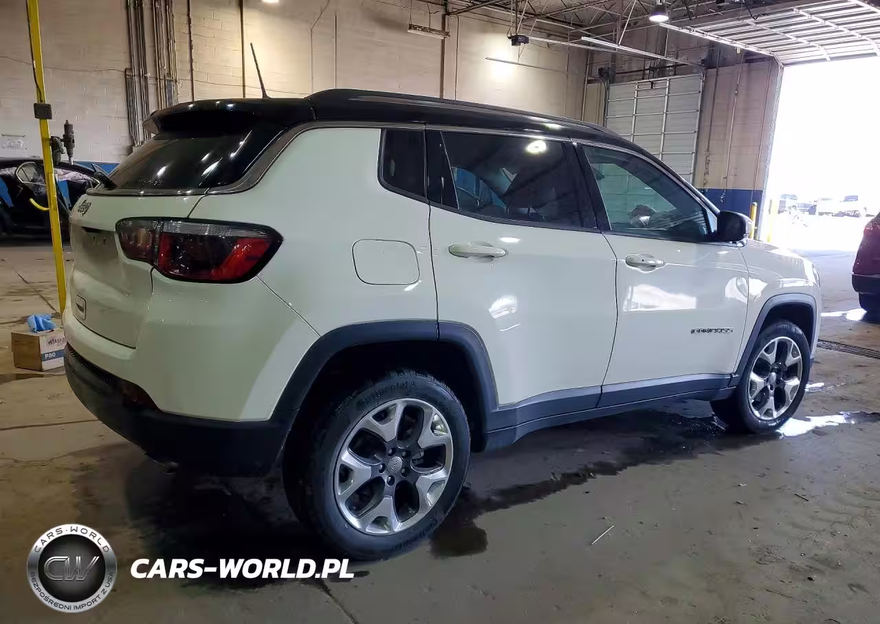 2018 Jeep Compass Limited VIN:3C4NJDCB5JT399743 - 3