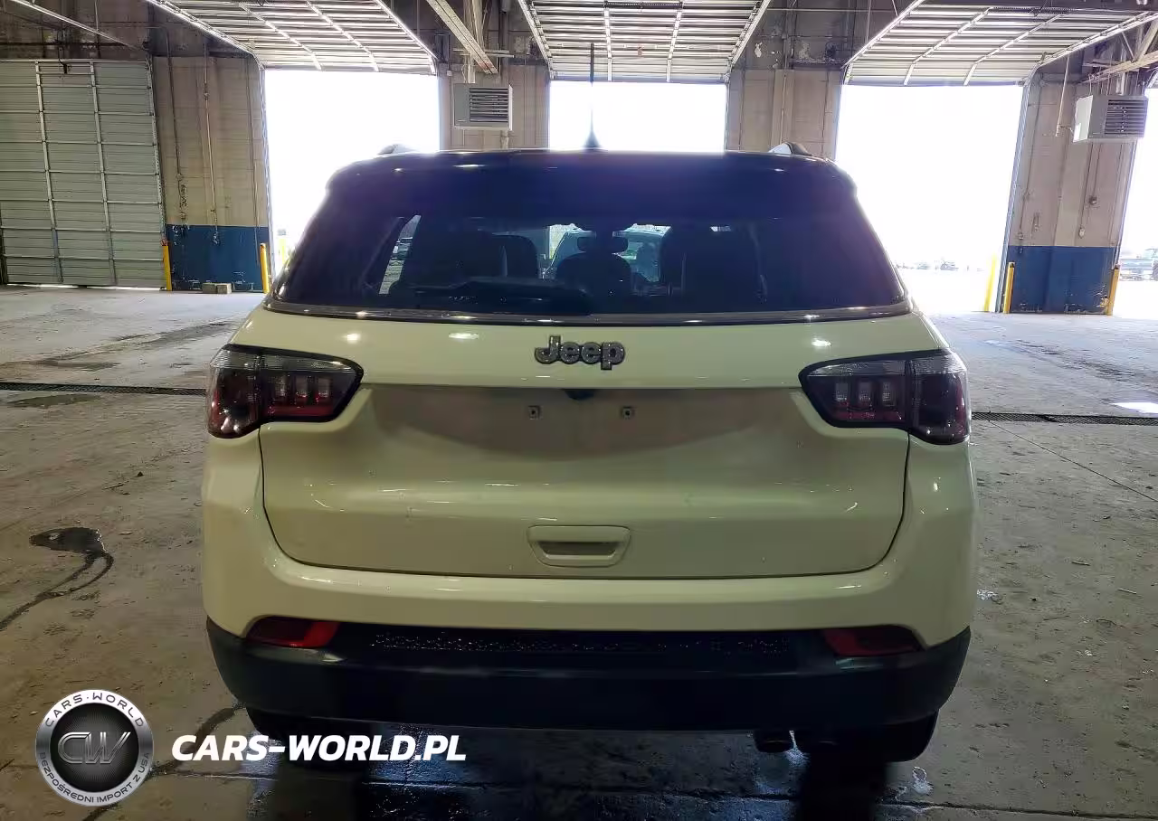 2018 Jeep Compass Limited VIN:3C4NJDCB5JT399743 - 6