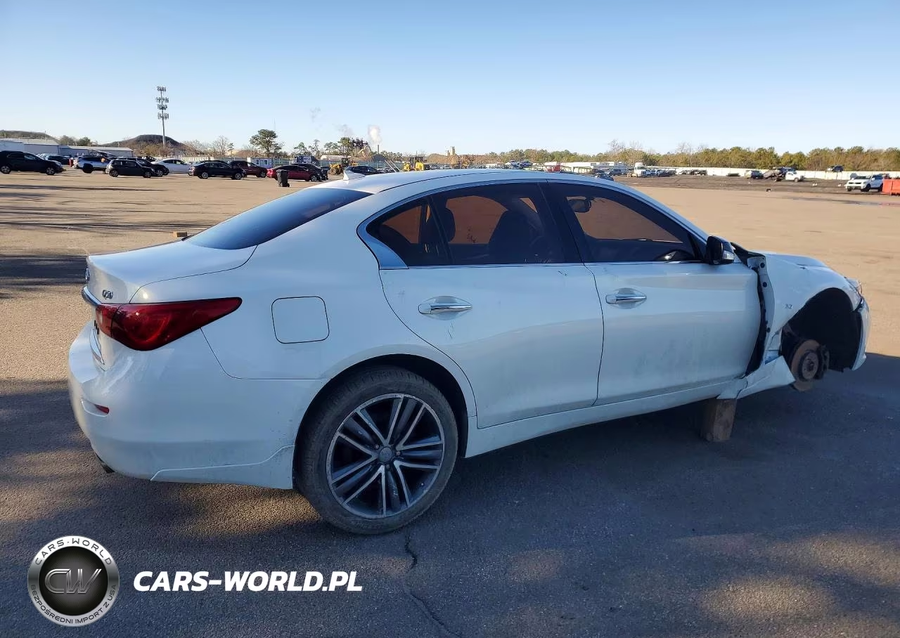 2015 Infiniti Q50 Premium VIN:JN1BV7AR2FM410562 - 3
