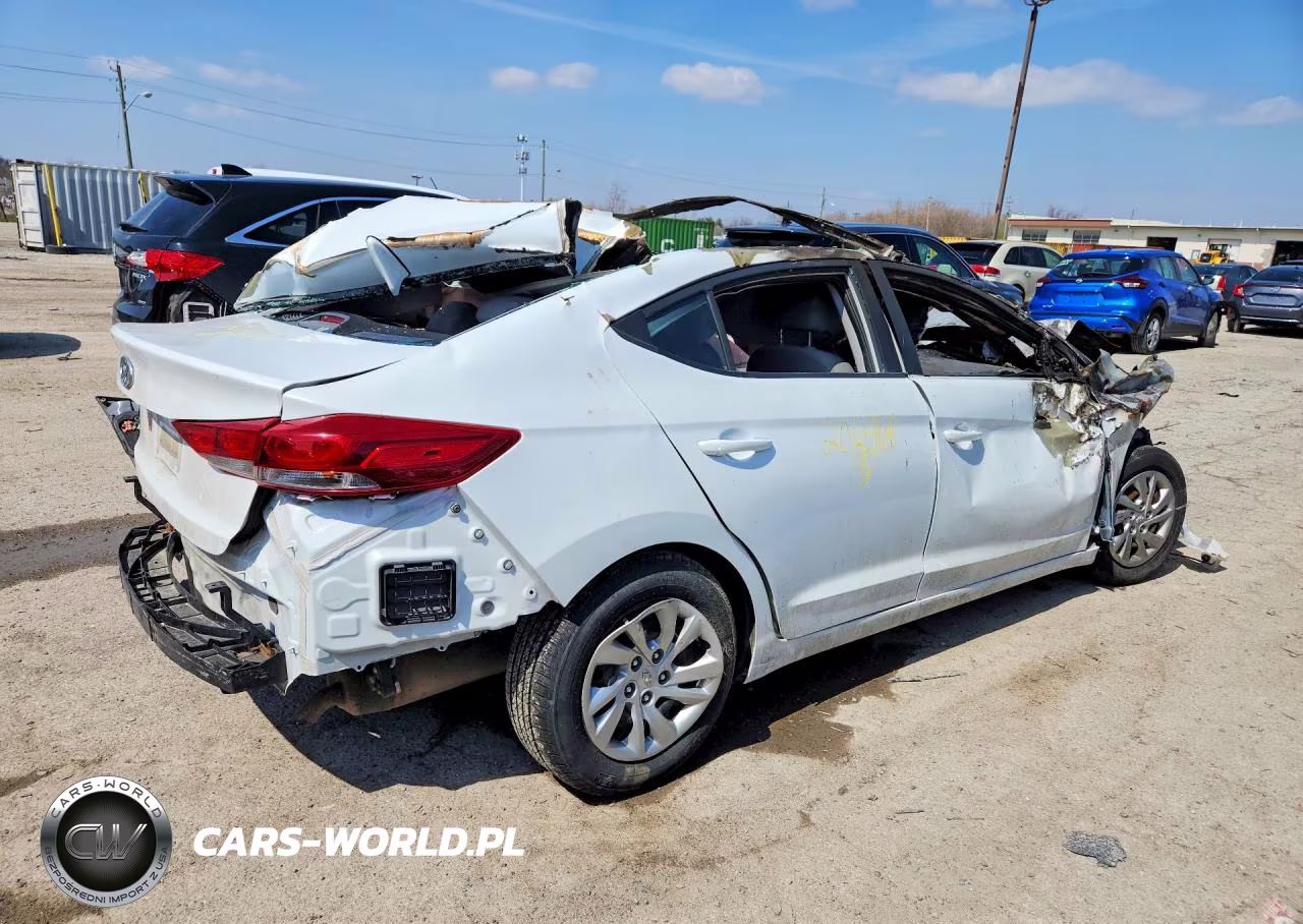 2017 Hyundai Elantra VIN:5NPD74LF5HH206966 - 3