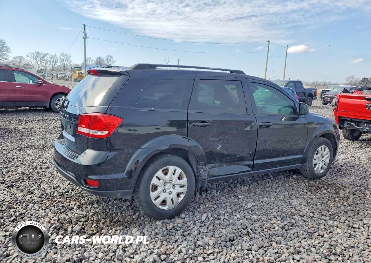 2019 Dodge Journey Se VIN:3C4PDCBG7KT784357 - 3