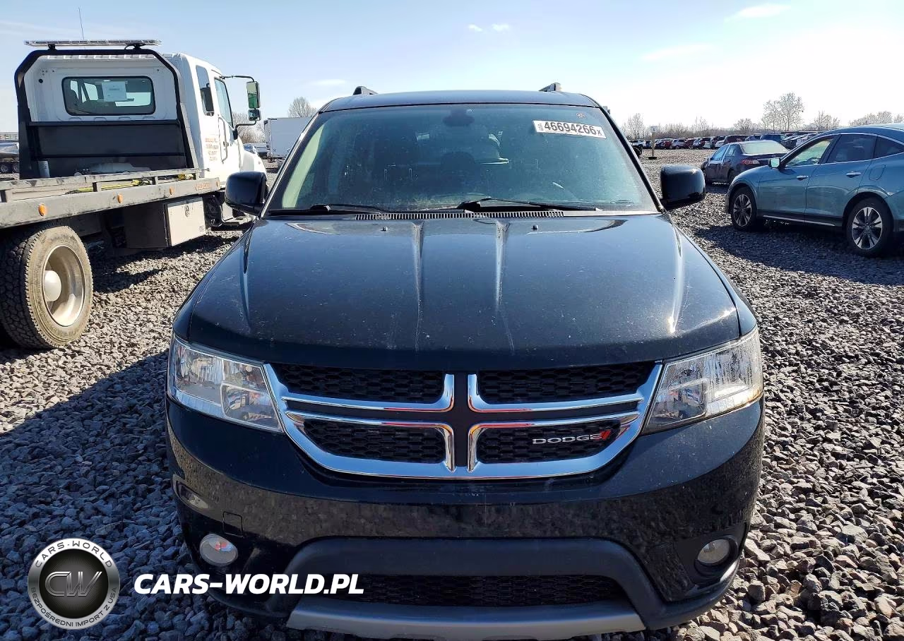 2019 Dodge Journey Se VIN:3C4PDCBG7KT784357 - 5