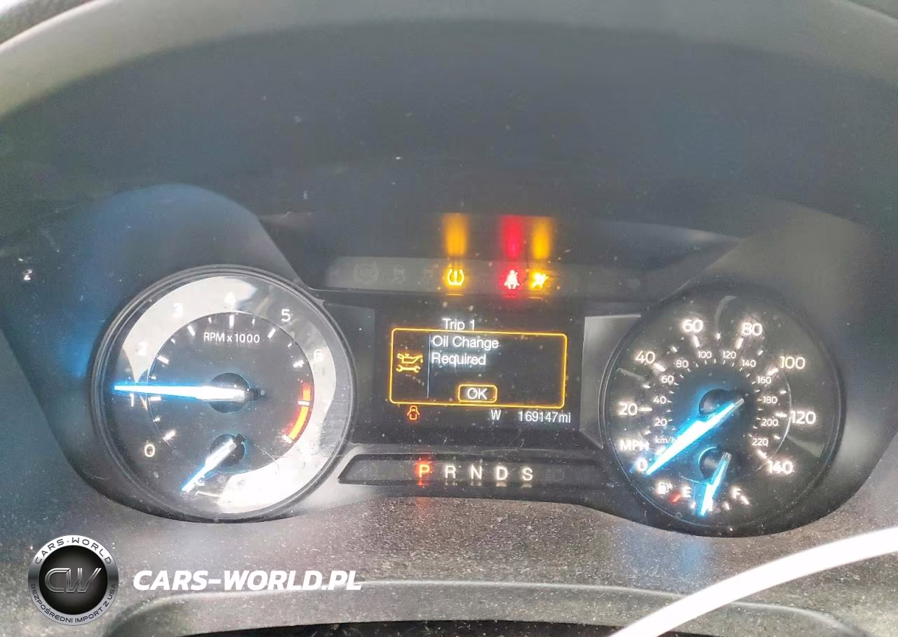 2018 Ford Explorer VIN:1FM5K8B84JGB49405 - 9