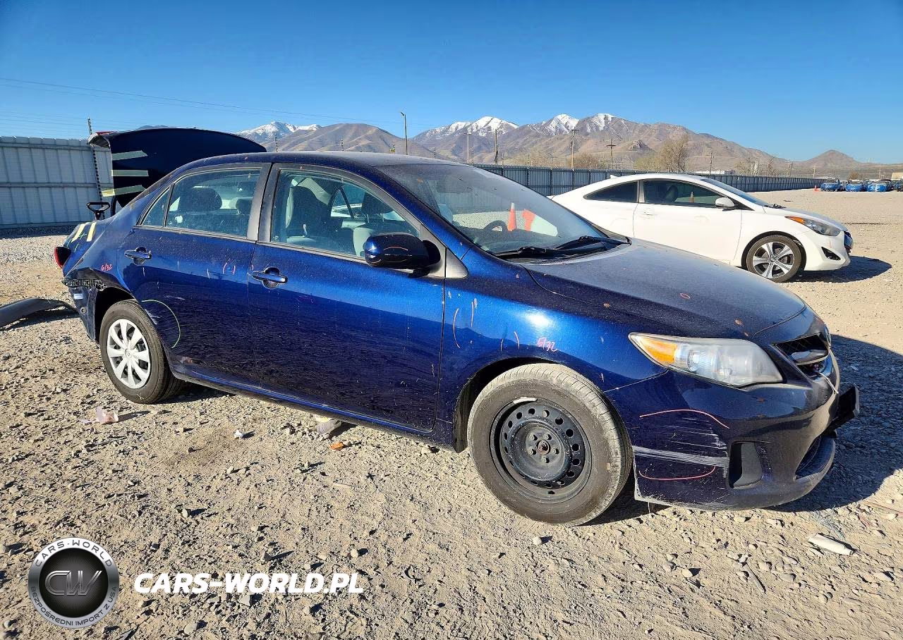 2011 Toyota Corolla Le VIN:2T1BU4EE3BC672717 - 4