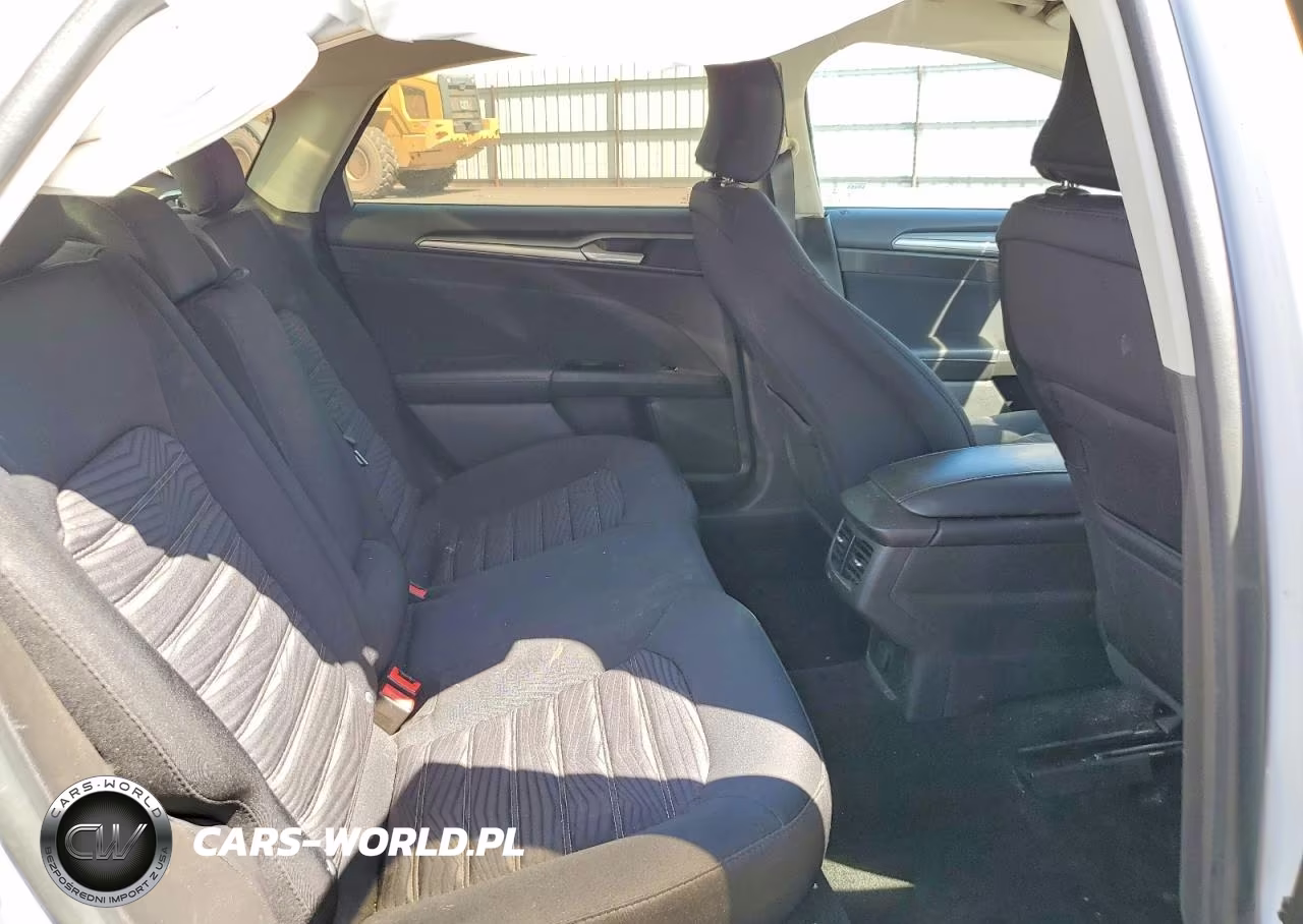 2016 Ford Fusion Se VIN:3FA6P0H75GR264760 - 10