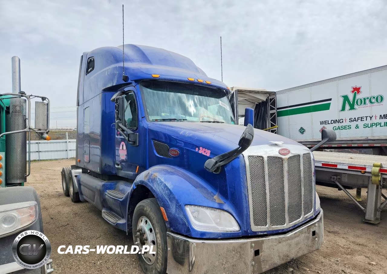 2020 Peterbilt 579 Semi Truck