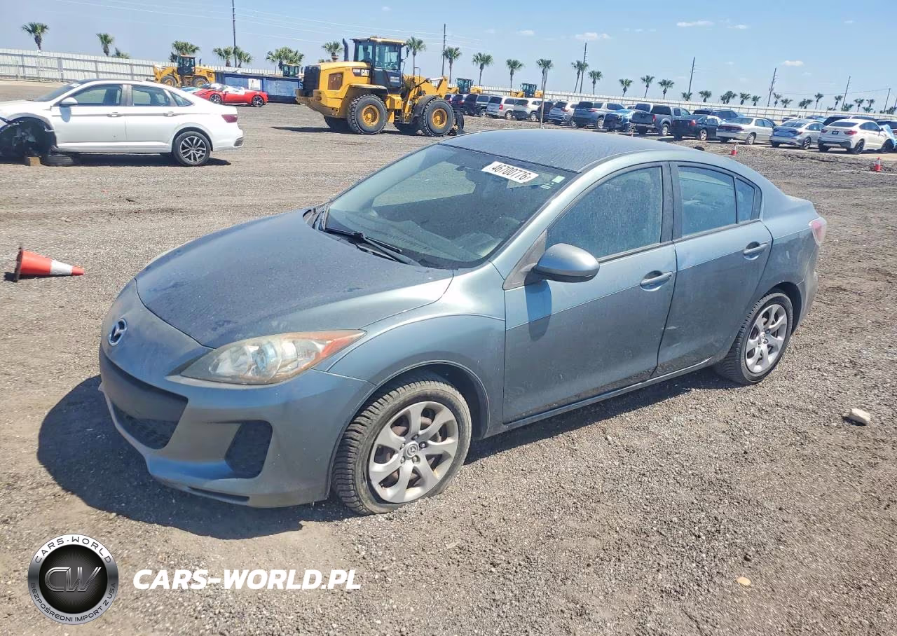 2013 Mazda 3 I – zdjęcie 1 z 12