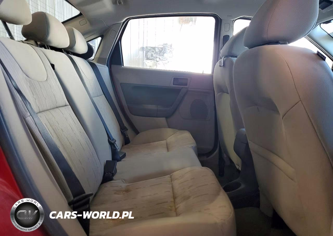 2009 Ford Focus Se VIN:1FAHP35N99W144022 - 10