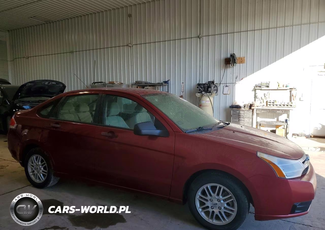 2009 Ford Focus Se VIN:1FAHP35N99W144022 - 4