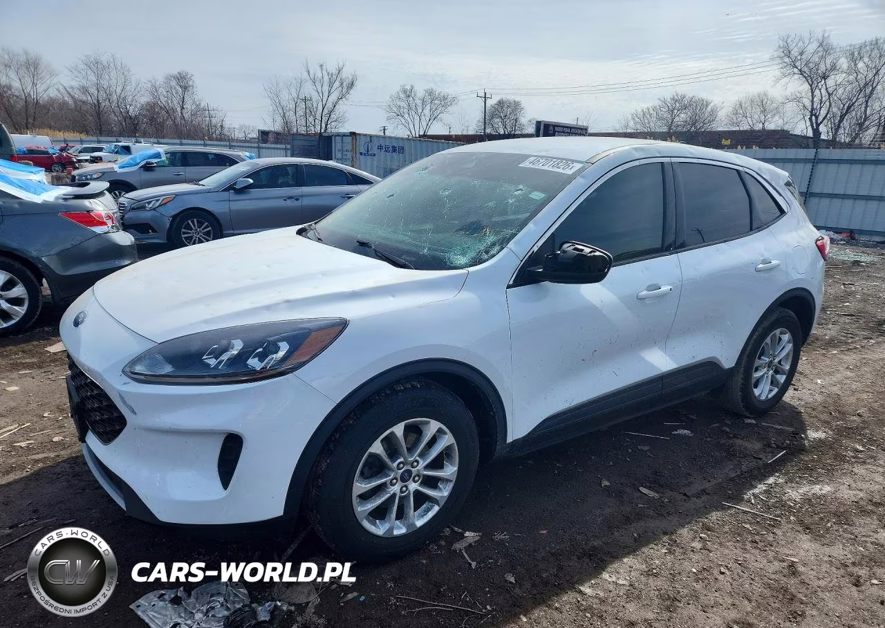 2022 Ford Escape Se