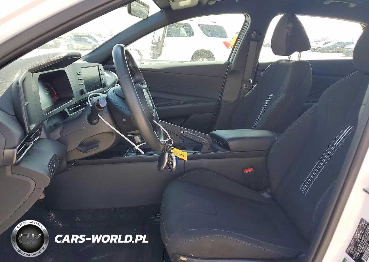 2025 Hyundai Elantra Sel Sport VIN:KMHLM4DG9SU891915 - 7