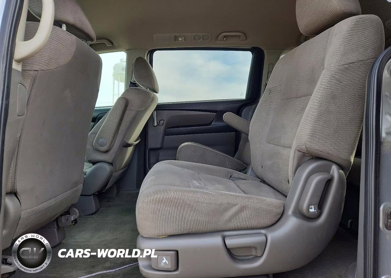 2011 Honda Odyssey Lx VIN:5FNRL5H22BB053675 - 11