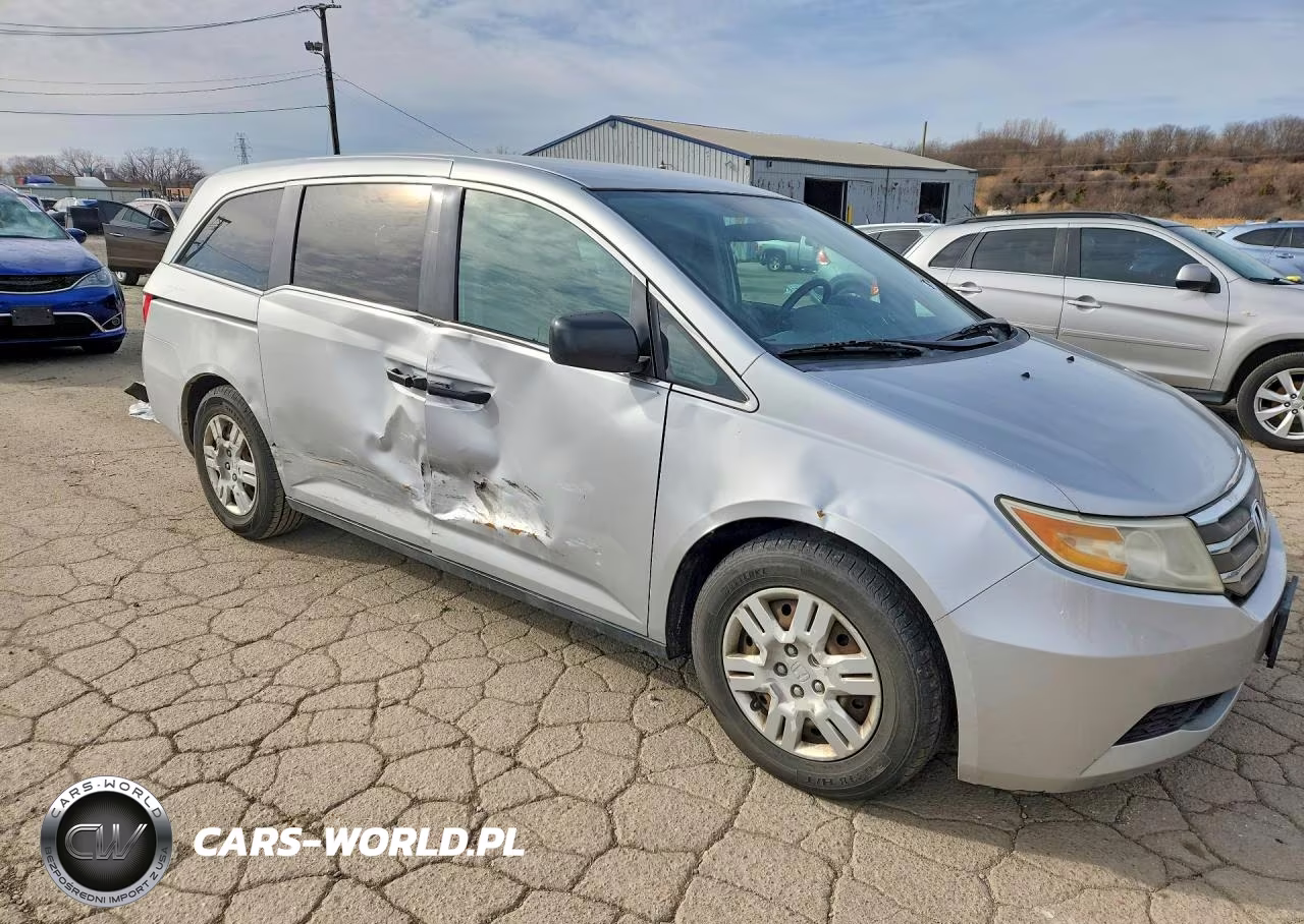 2011 Honda Odyssey Lx VIN:5FNRL5H22BB053675 - 4