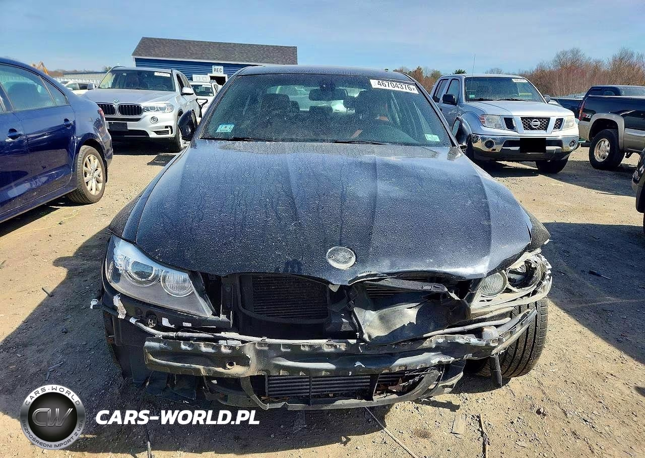 2011 BMW 335 Xi VIN:WBAPL5C55BA920484 - 5