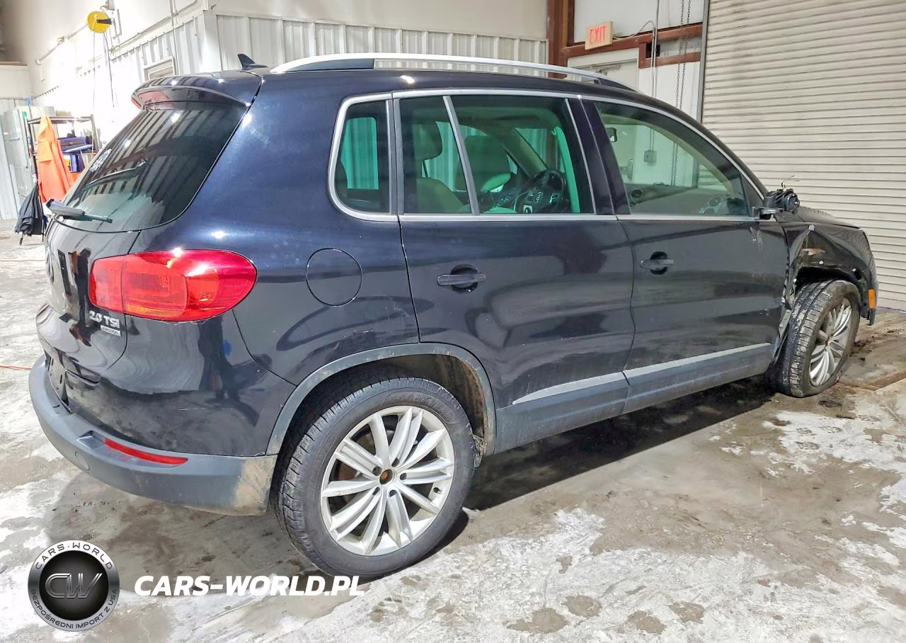 2012 Volkswagen Tiguan S VIN:WVGBV7AX4CW598086 - 3