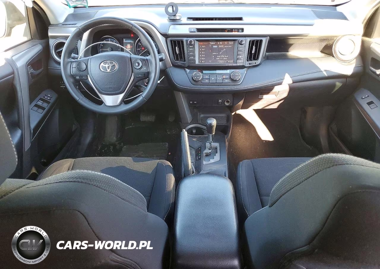 2017 Toyota Rav4 Xle VIN:2T3RFREV2HW641074 - 8