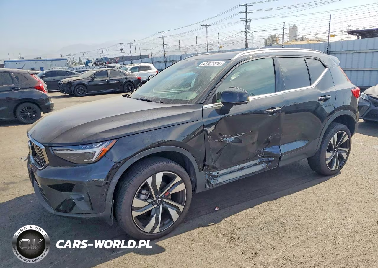2024 Volvo Xc40 Ultimate – zdjęcie 1 z 13