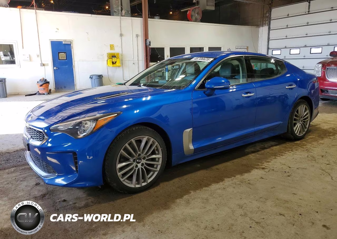 2018 Kia Stinger Base