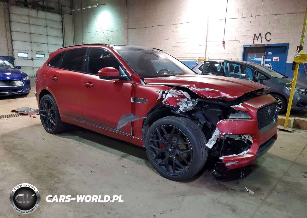 2018 Jaguar F-Pace S VIN:SADCM2FV6JA204088 - 4