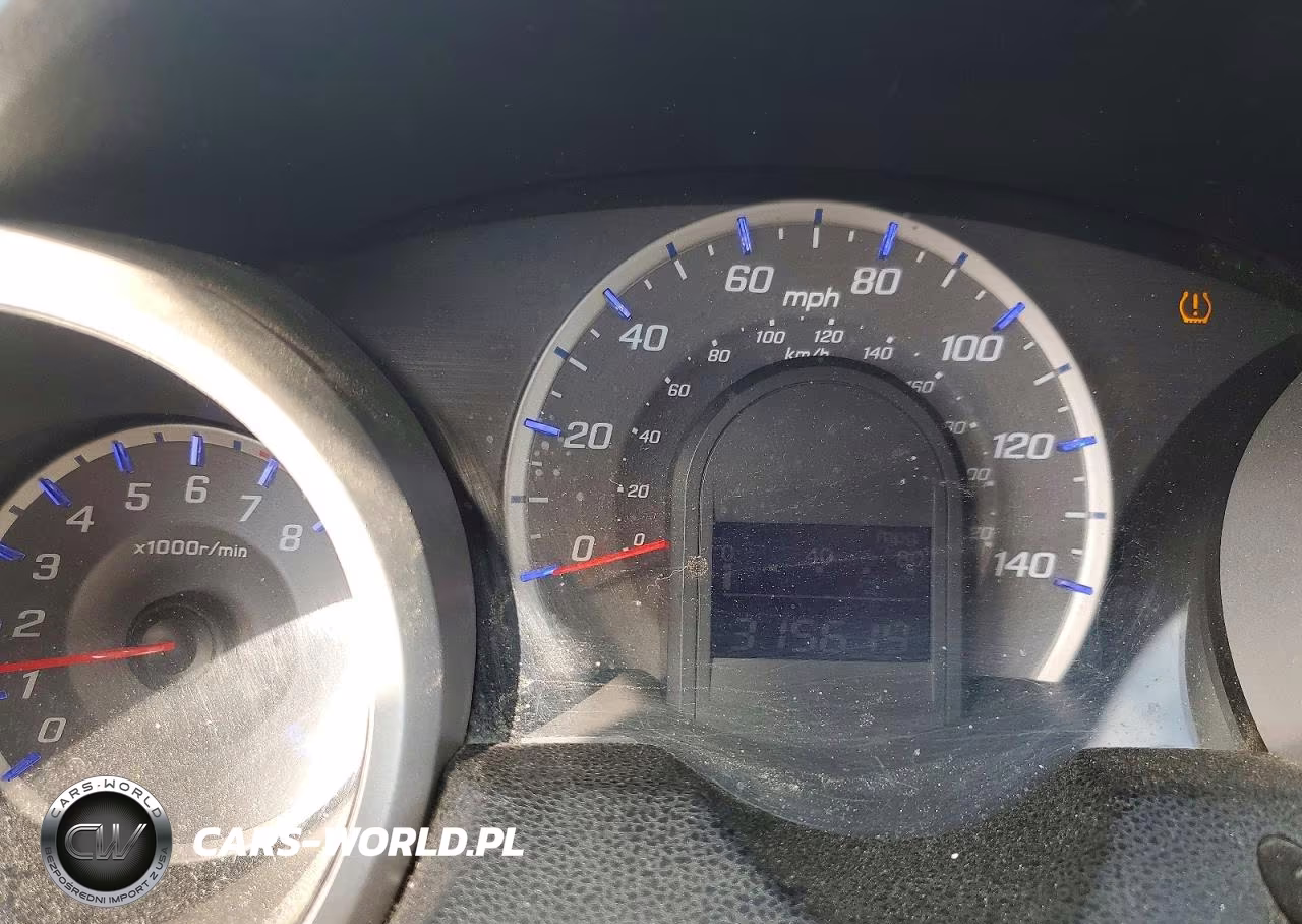2013 Honda Fit VIN:JHMGE8H32DC048938 - 9