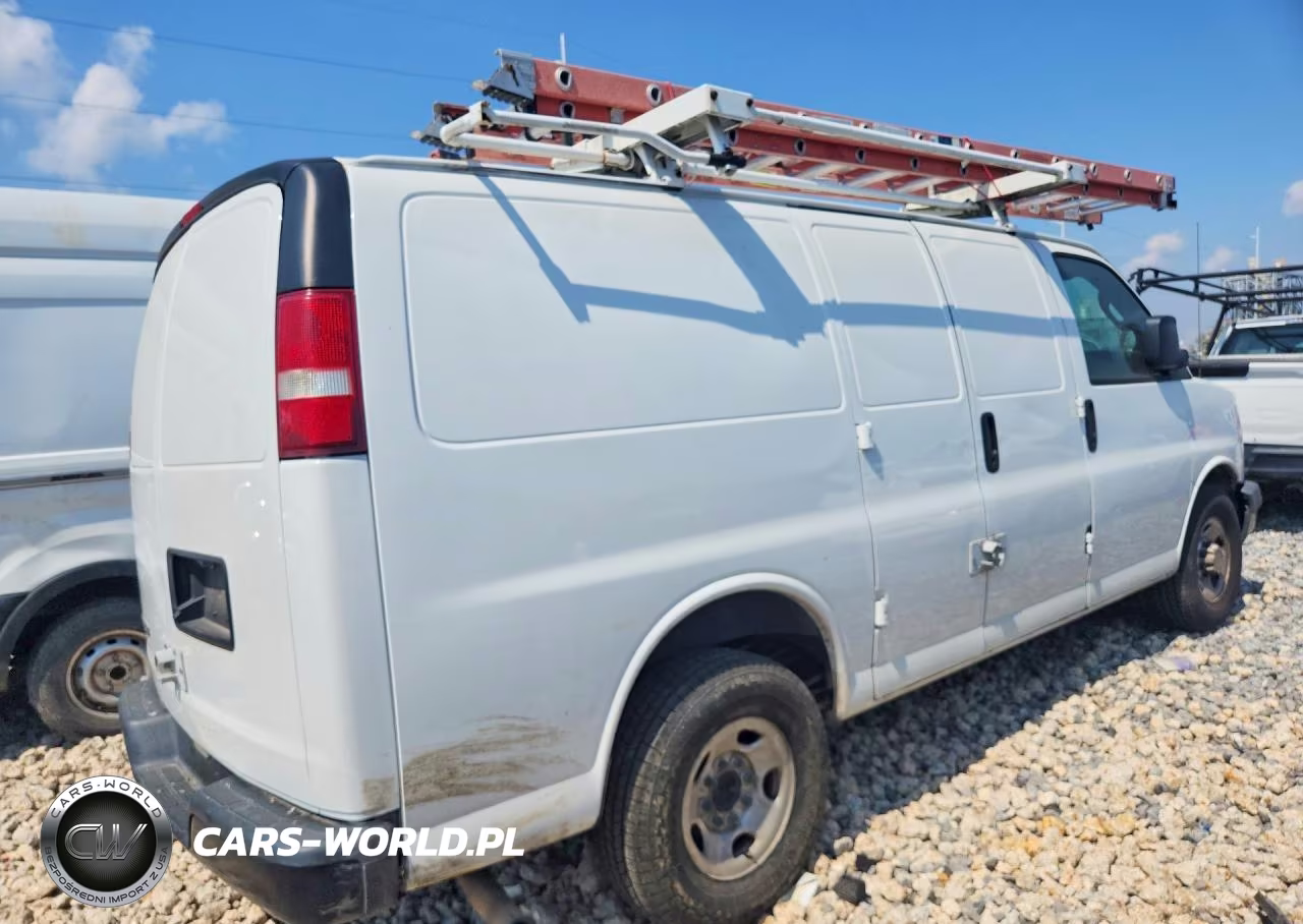 2020 Chevrolet Express 2500 Cargo Utility - Service Van VIN:1GCWGAFP7L1152243 - 3