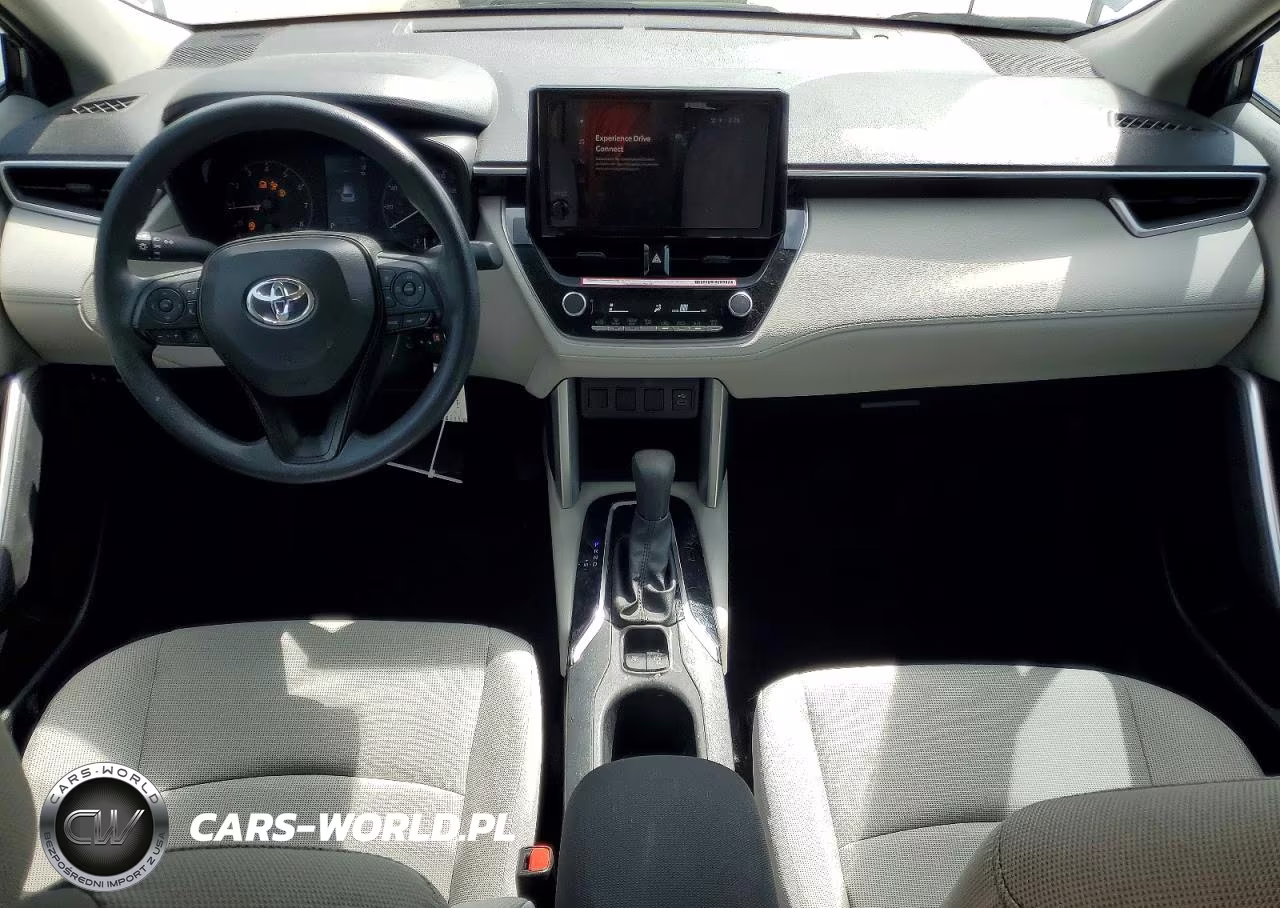 2024 Toyota Corolla Cross L VIN:7MUAAAAG7RV084868 - 8