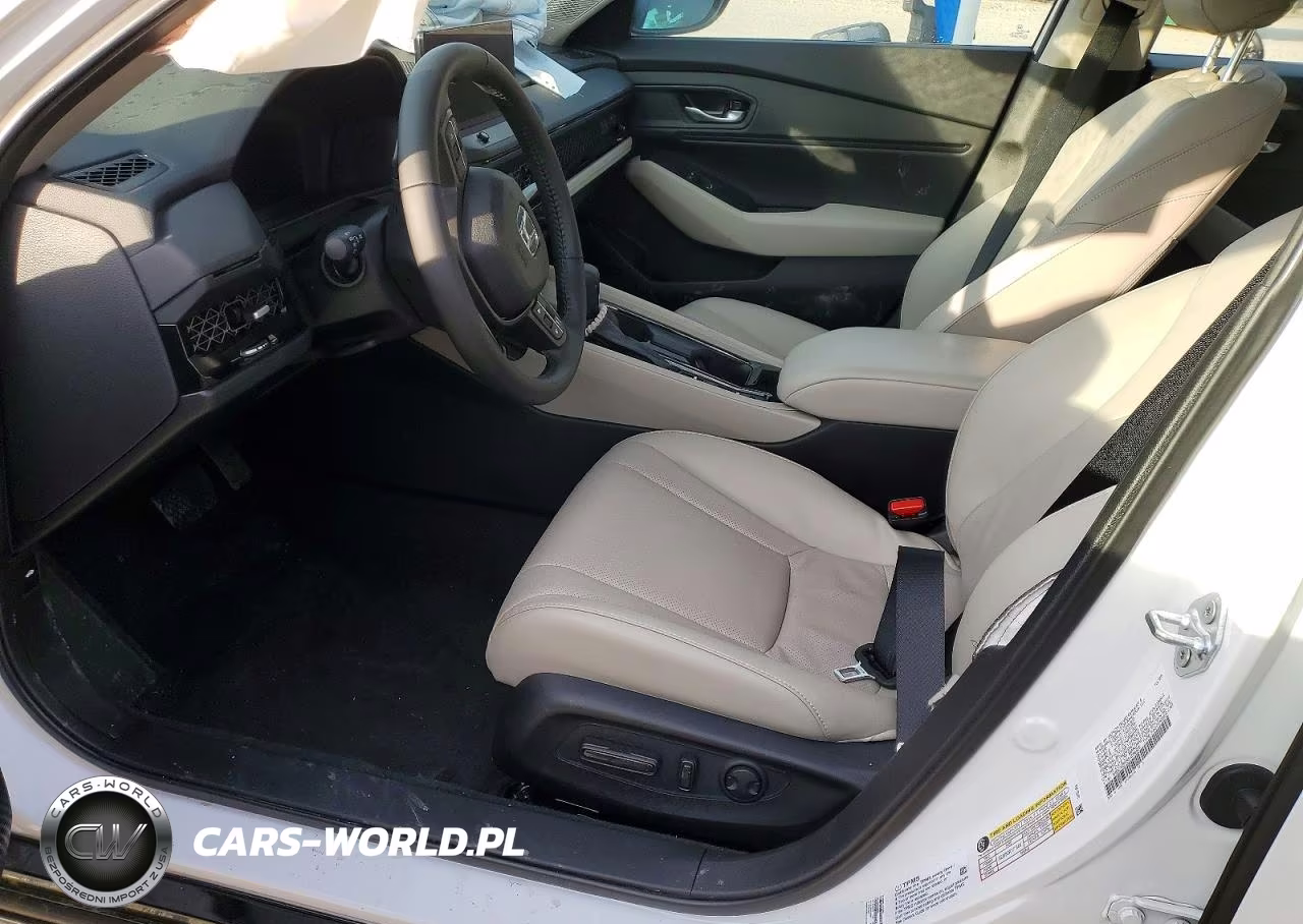 2025 Honda Accord VIN:1HGCY2F68SA086525 - 7