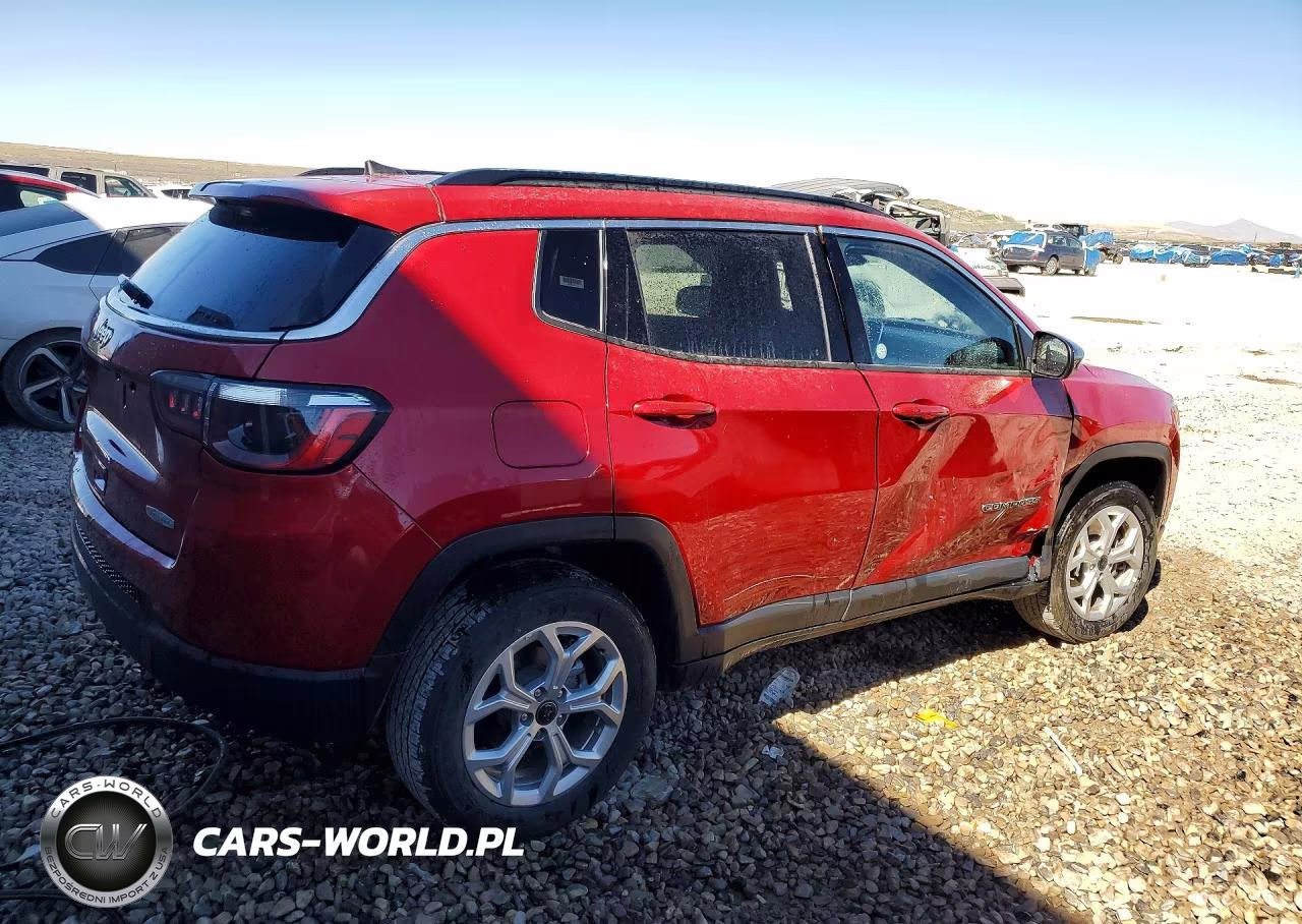 2025 Jeep Compass Latitude VIN:3C4NJDBN5ST547628 - 3