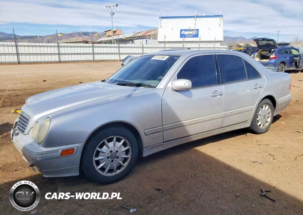 2001 Mercedes-Benz E 320