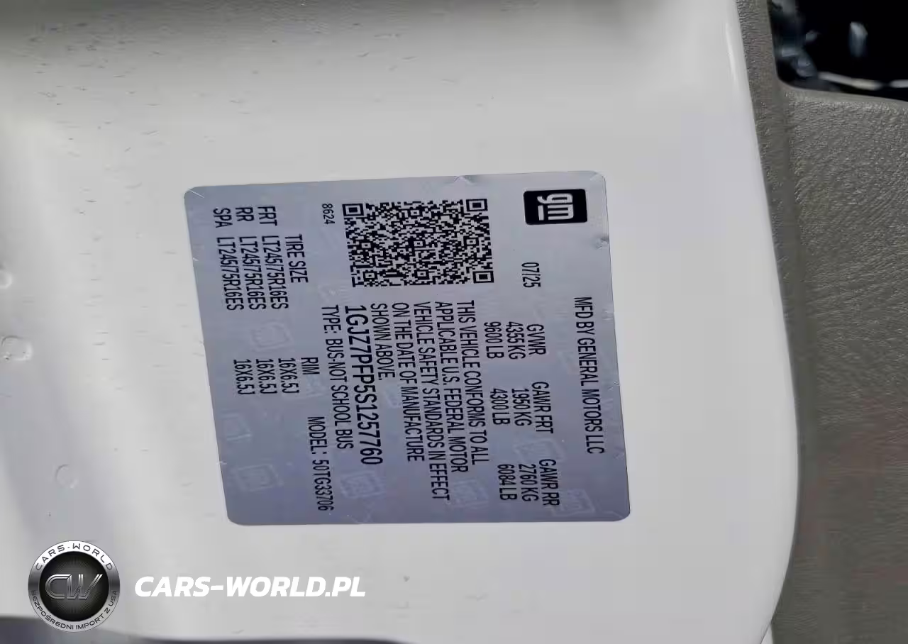 2025 GMC Savana G3500 Lt VIN:1GJZ7PFP5S1257760 - 14