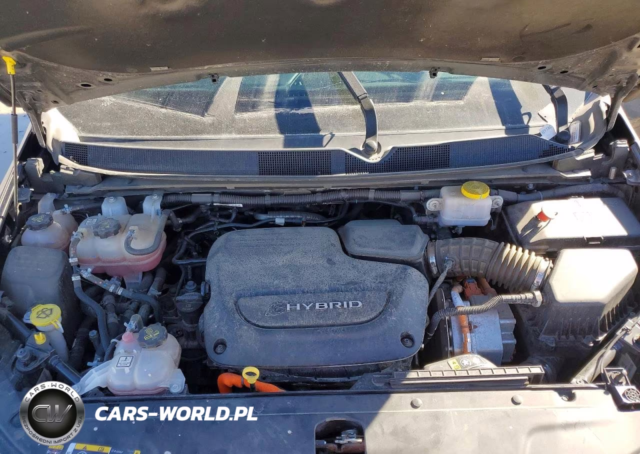 2023 Chrysler Pacifica Hybrid Touring L VIN:2C4RC1L75PR598907 - 12