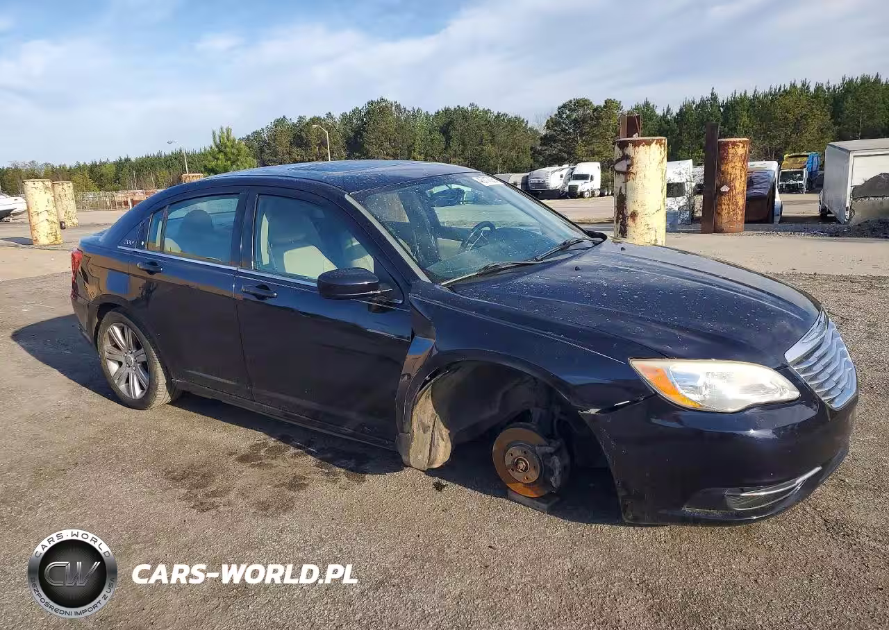 2012 Chrysler 200 Touring VIN:1C3CCBBBXCN131088 - 4