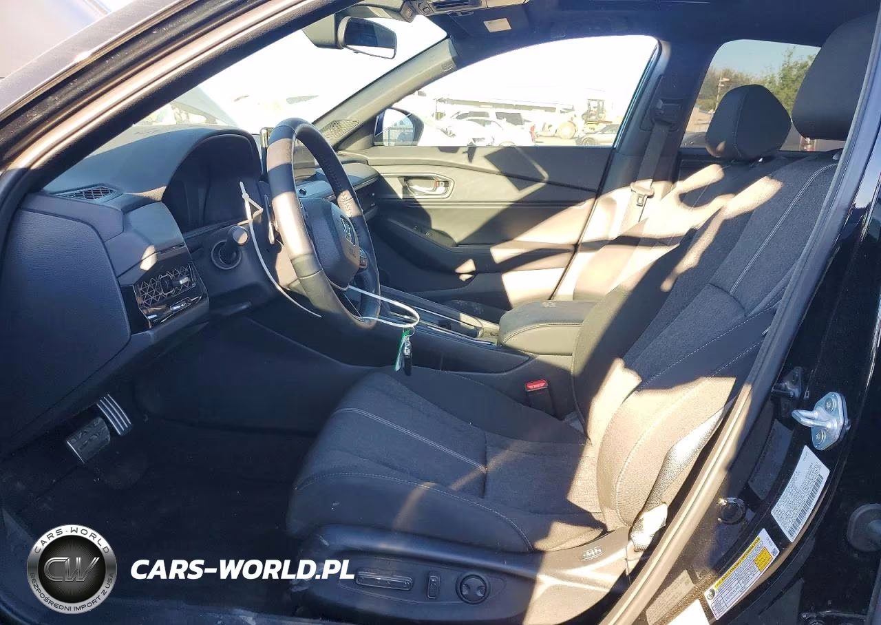 2025 Honda Accord Hybrid Sport VIN:1HGCY2F51SA080833 - 7