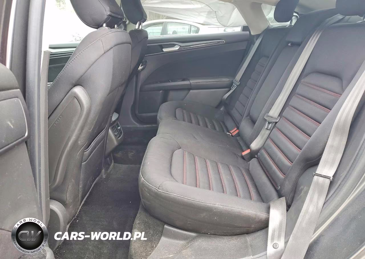 2016 Ford Fusion Se VIN:3FA6P0T90GR333105 - 10