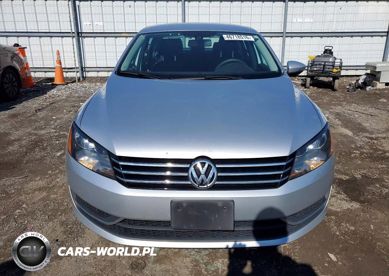 2012 Volkswagen Passat S VIN:1VWAP7A3XCC081137 - 5