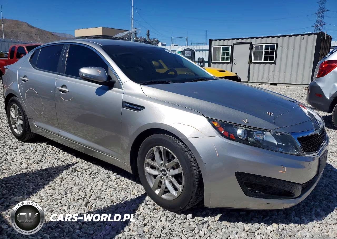 2011 Kia Optima Lx VIN:KNAGM4A77B5067736 - 4