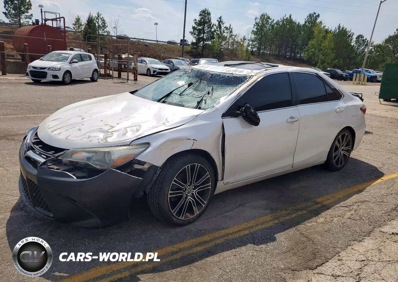 2016 Toyota Camry Special Edition