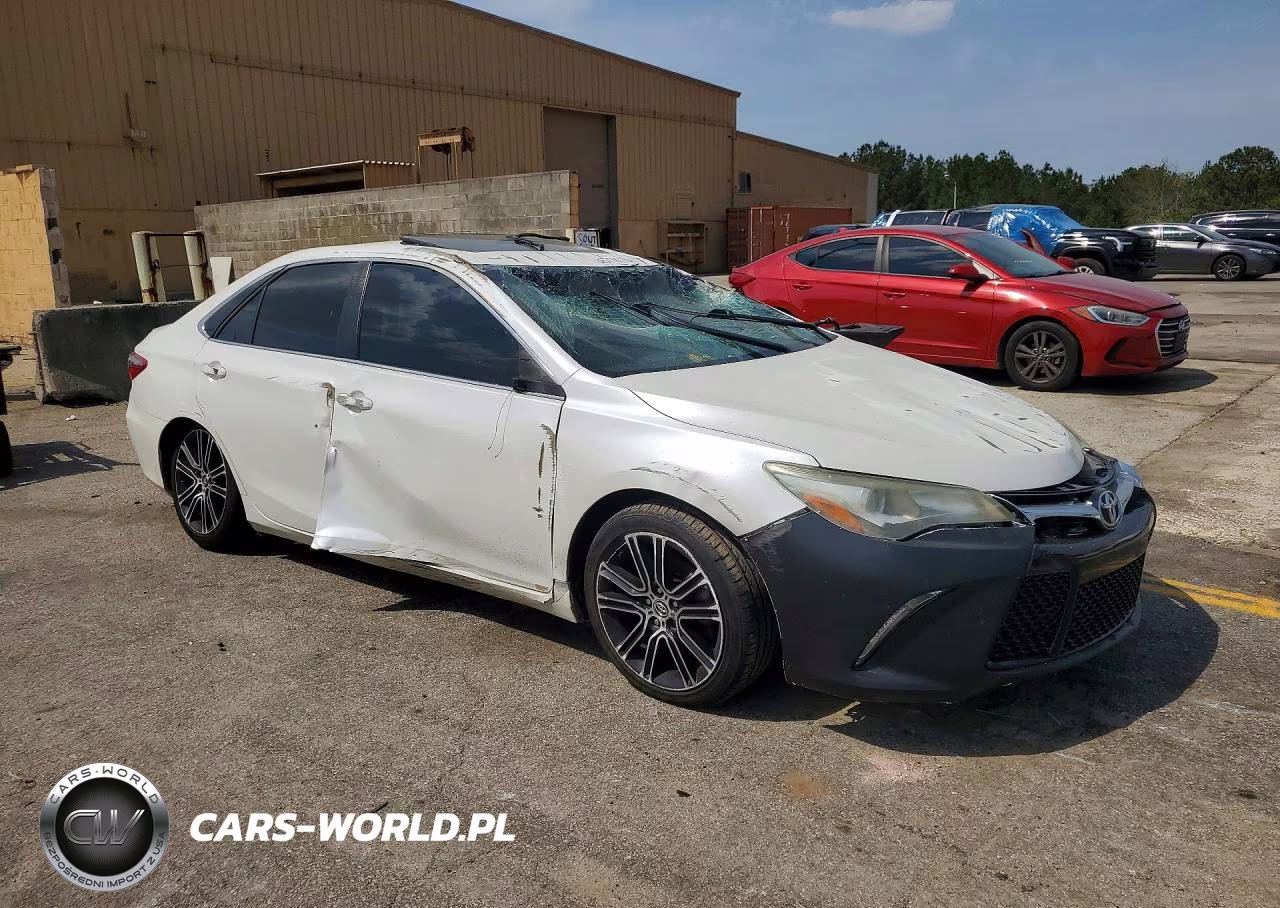 2016 Toyota Camry Special Edition VIN:4T1BF1FK6GU140204 - 4