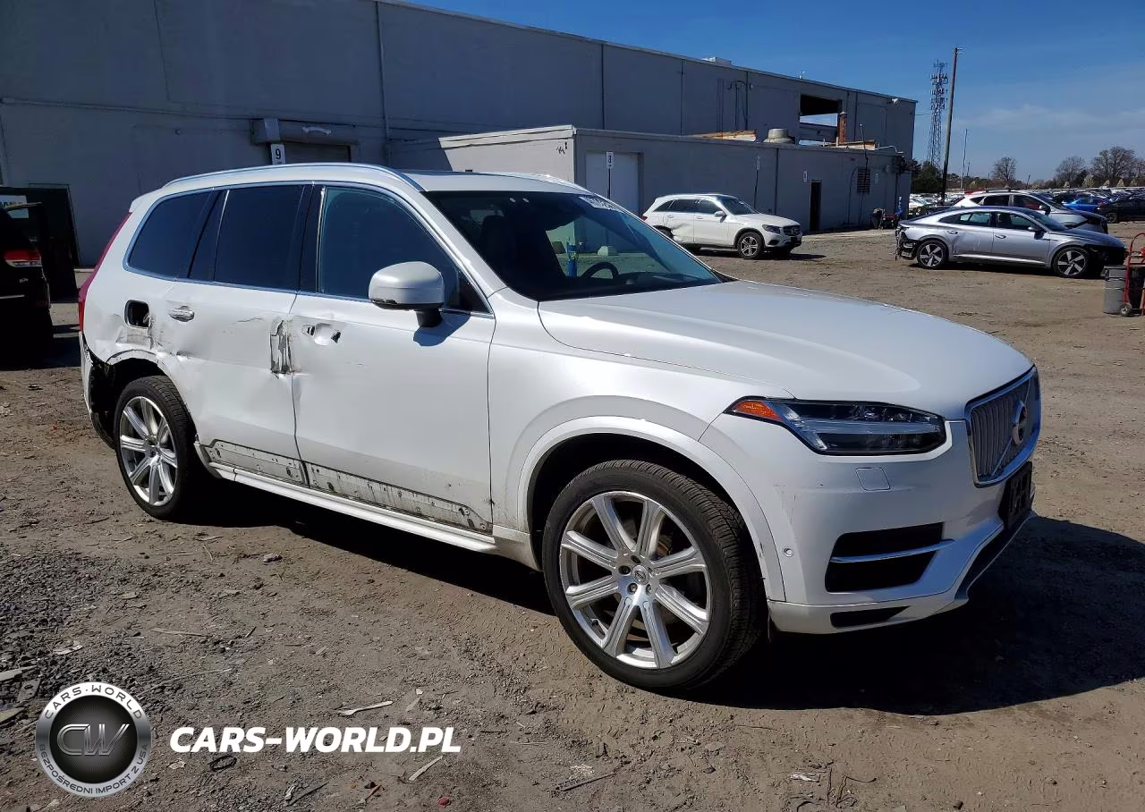 2018 Volvo Xc90 T8 VIN:YV4BR0PL9J1339136 - 4