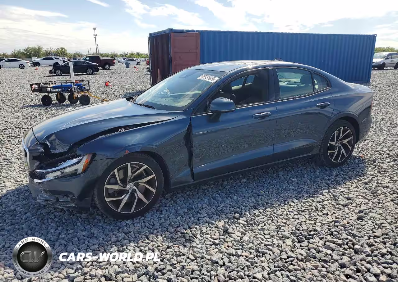 2019 Volvo S60 T6 Momentum
