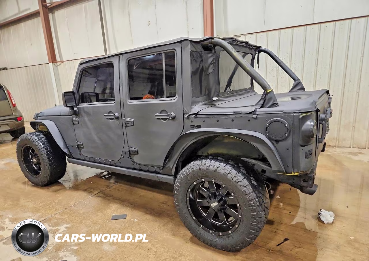 2011 Jeep Wrangler Unlimited Sport VIN:1J4BA3H11BL570668 - 2