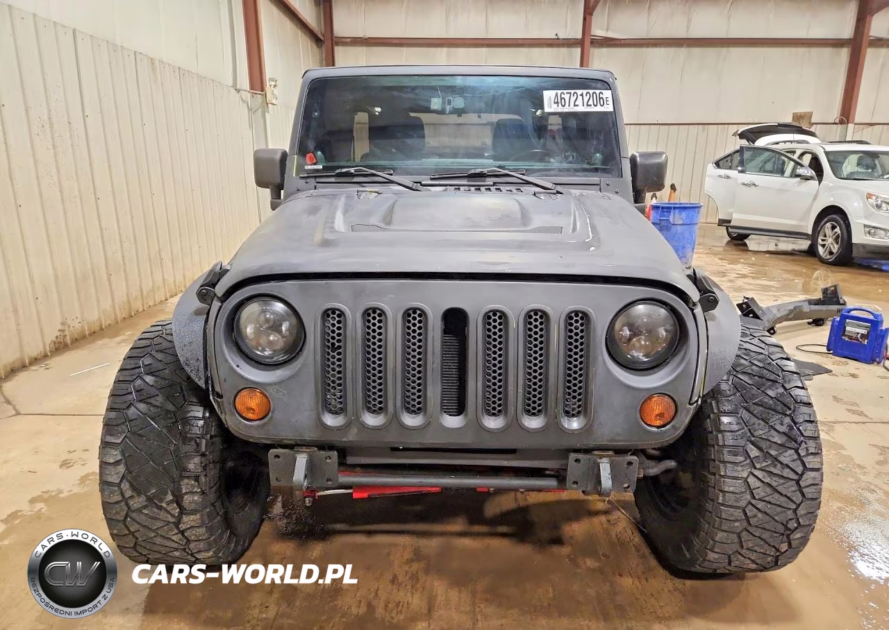 2011 Jeep Wrangler Unlimited Sport VIN:1J4BA3H11BL570668 - 5