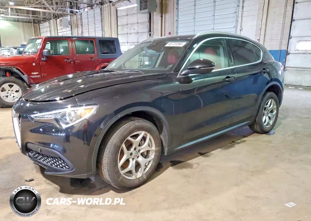 2021 Alfa Romeo Stelvio Sport