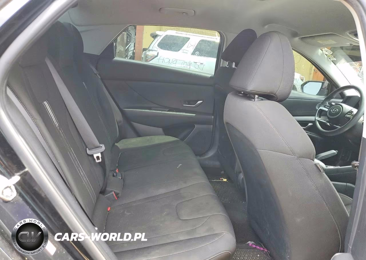 2022 Hyundai Elantra Sel VIN:KMHLM4AG3NU241695 - 10