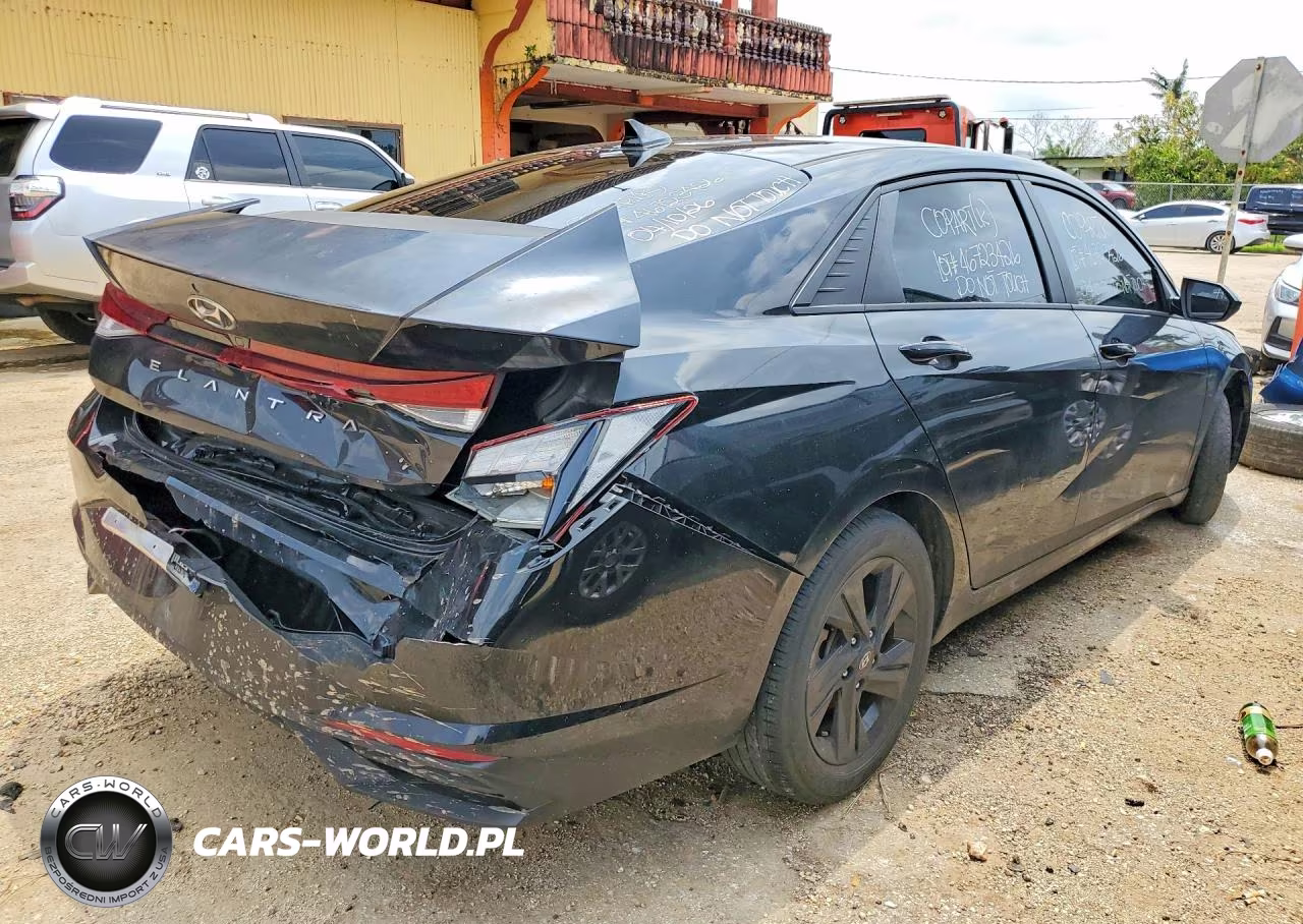 2022 Hyundai Elantra Sel VIN:KMHLM4AG3NU241695 - 3
