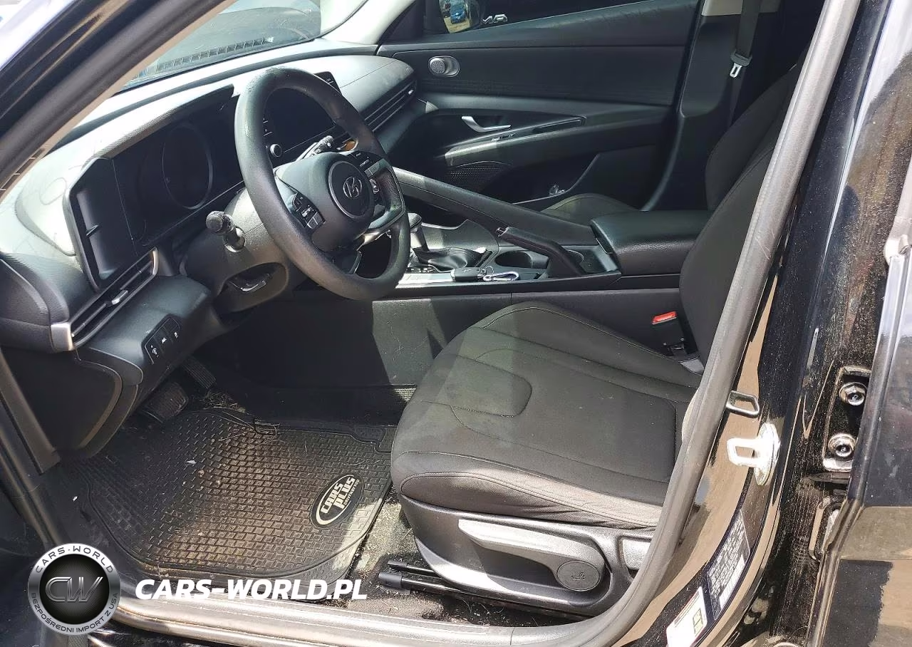 2022 Hyundai Elantra Sel VIN:KMHLM4AG3NU241695 - 7
