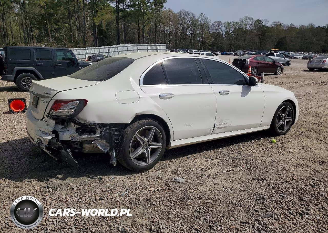 2018 Mercedes Benz E VIN:WDDZF6GB2JA390214 - 3