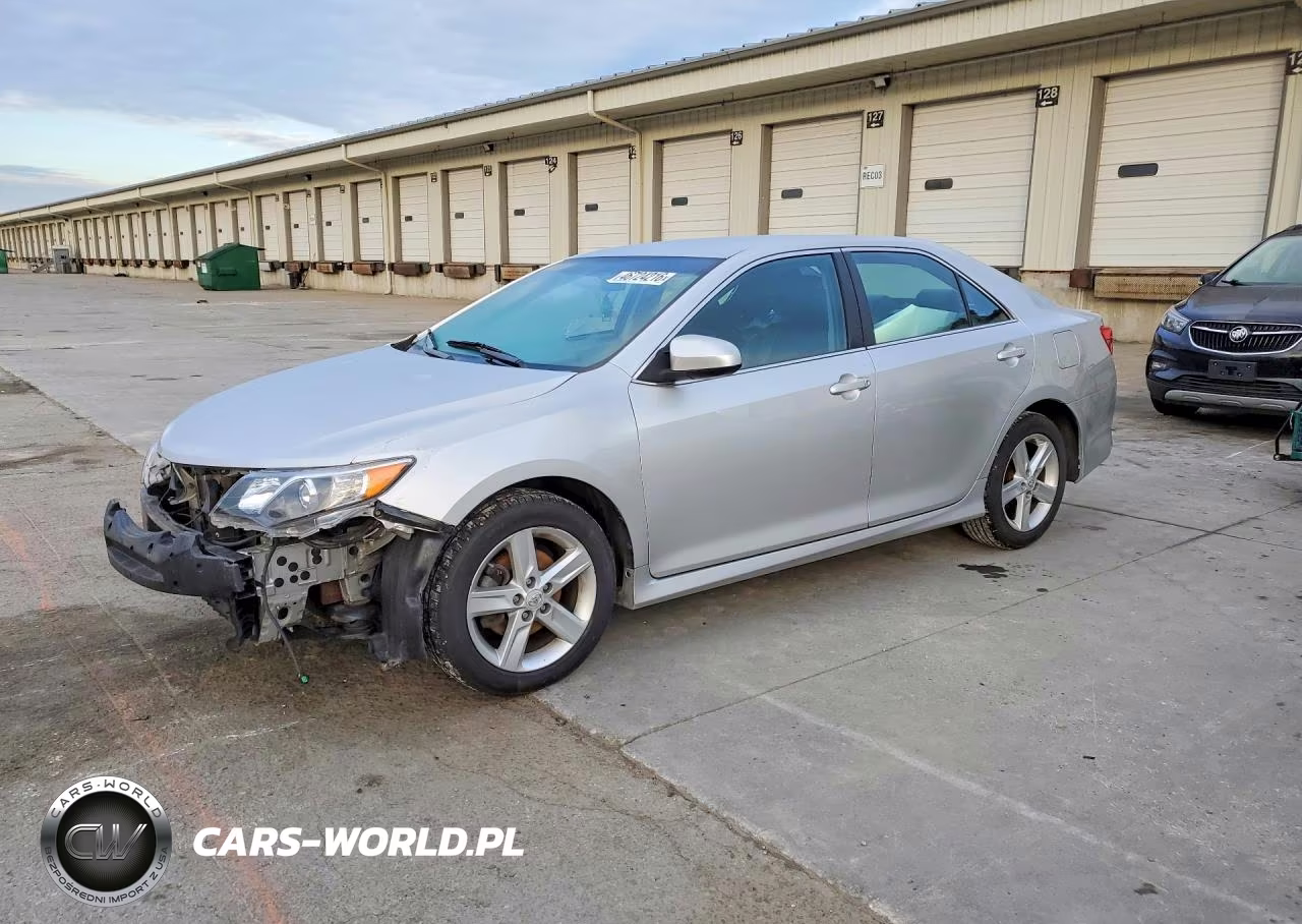 2013 Toyota Camry Se VIN:4T1BF1FK2DU218635 - 1